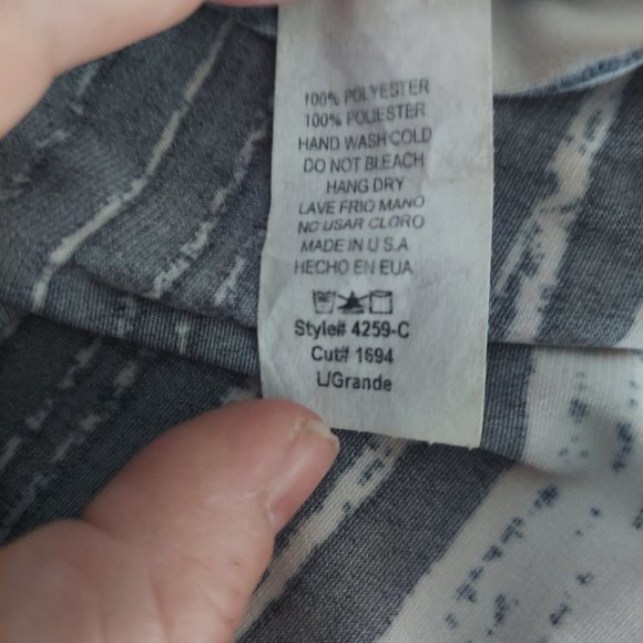 Onset Short Sleeve Black Cream Striped Wrap Dress Size Large NWT - Picture 5 of 5